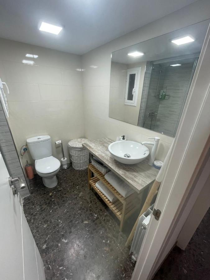 Family-Friendly Home In Central Barcelona 4Bdr エクステリア 写真