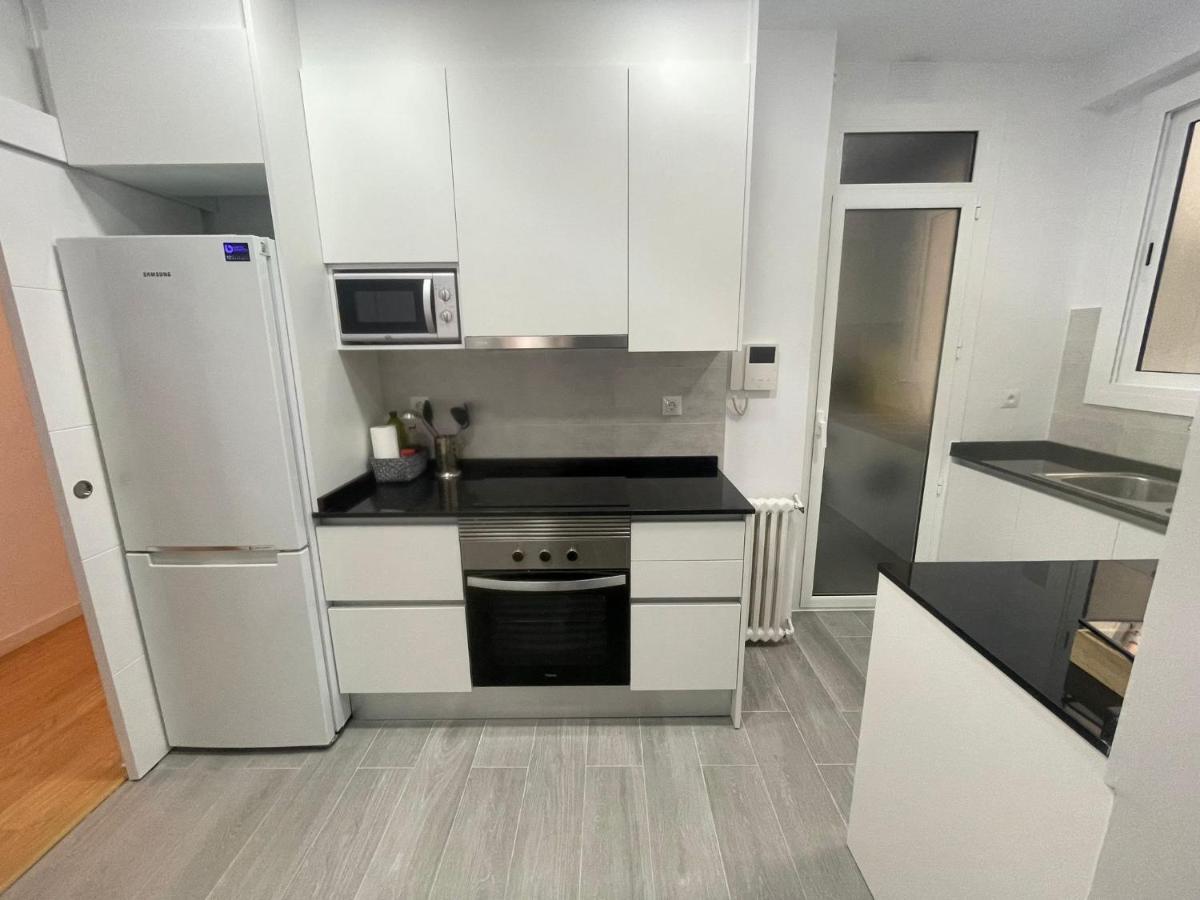 Family-Friendly Home In Central Barcelona 4Bdr エクステリア 写真