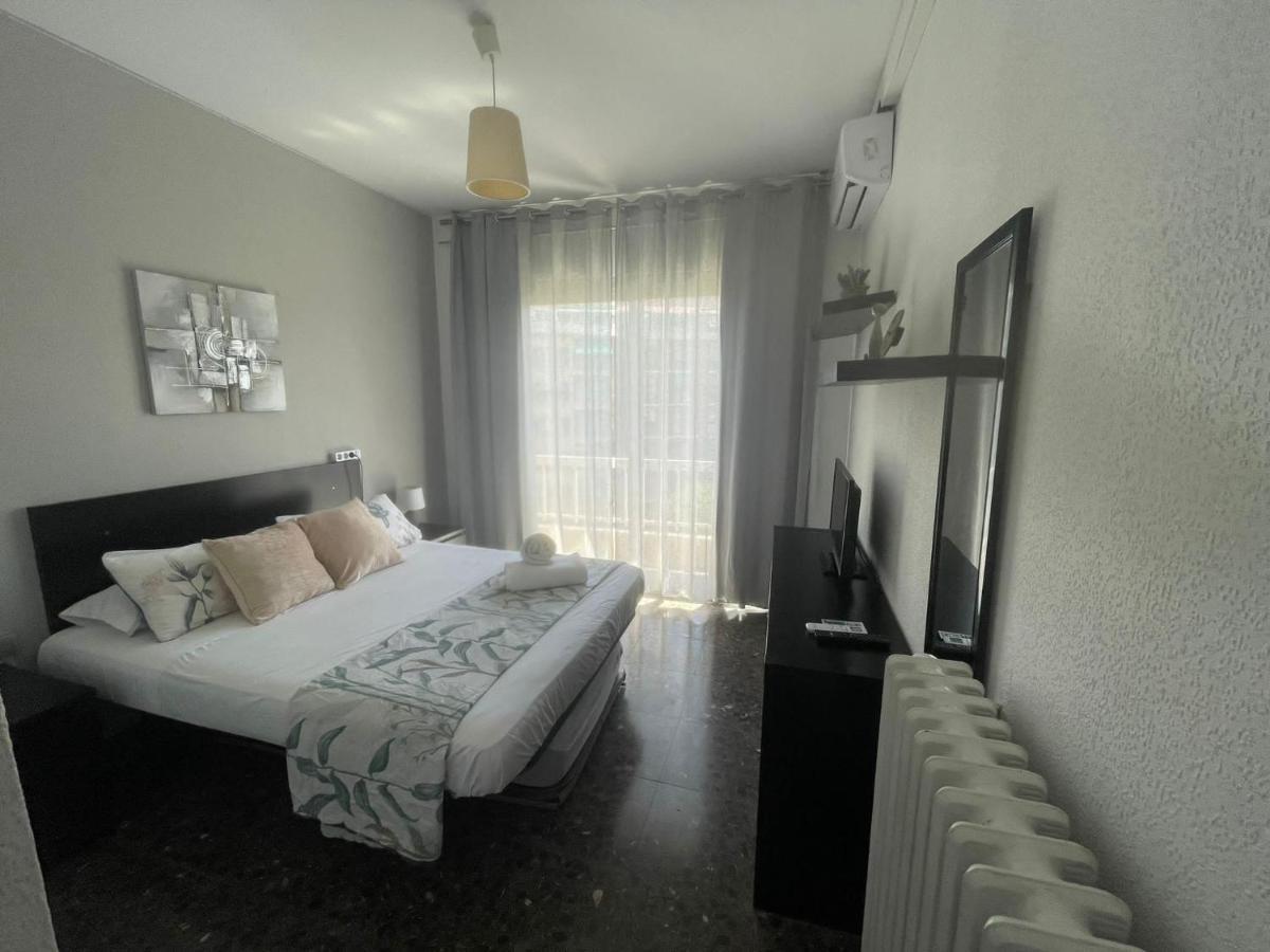 Family-Friendly Home In Central Barcelona 4Bdr エクステリア 写真