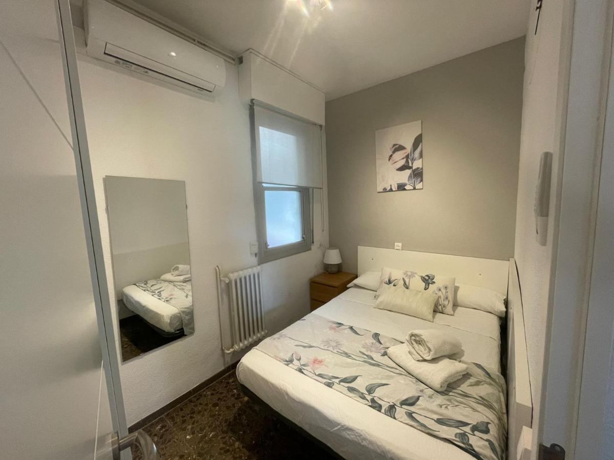 Family-Friendly Home In Central Barcelona 4Bdr エクステリア 写真