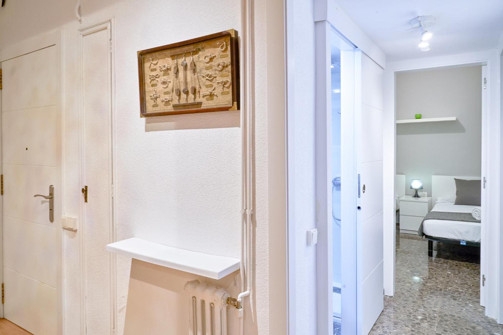 Family-Friendly Home In Central Barcelona 4Bdr エクステリア 写真